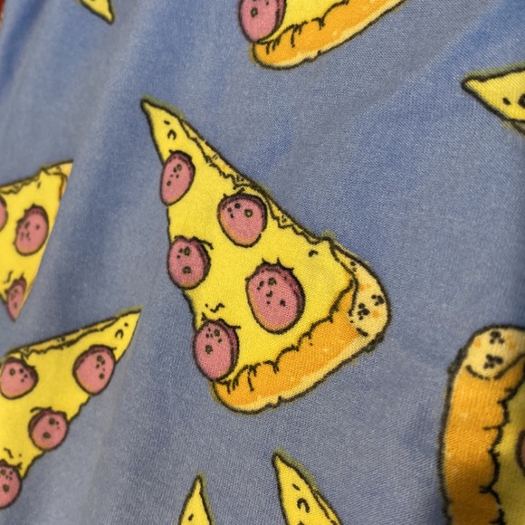 BNWOT lulroe purple legging with pizza slices - Picture 3 of 3